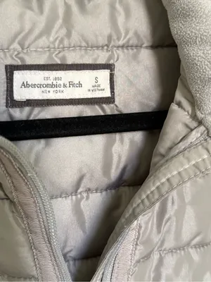 Abercrombie & Fitch Silver Gray Hooded Puffer Jacket Size S Lightweight thumbnail 3