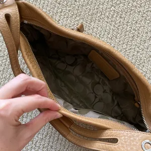 Coach Legacy East West Tassel Shoulder Handbag Vintage Leather J0693-F02188 Tan thumbnail 6