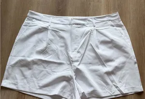 High-Rise White Trouser‎ Shorts - 20W thumbnail 1