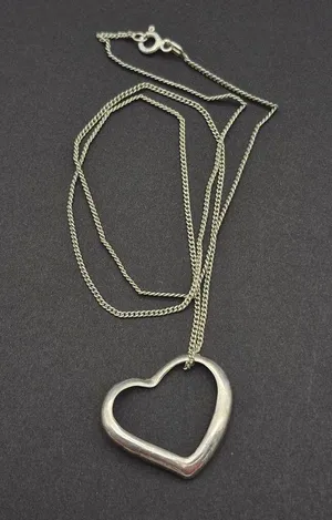 Vintage Sterling Silver Chain and Open Heart Pendant Necklace 18" Valentine Gift thumbnail 4