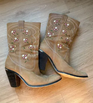 Tan and brown leather western boots with floral embroidery ( ) thumbnail 1