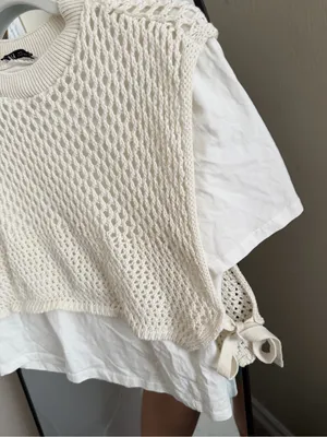 Zara Cream Crochet Knit Sleeveless Vest thumbnail 4
