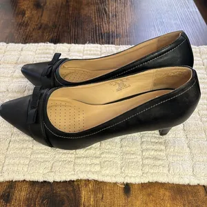 Laura Scott Pumps Size 10M Black Pointed Toe Bow Kitten Heel Shari‎ thumbnail 2