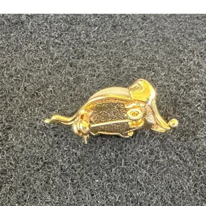 Vintage Gold‎ Tone Mouse Brooch Faux Pearl Rhinestone Animal Pin Whimsical EUC thumbnail 3