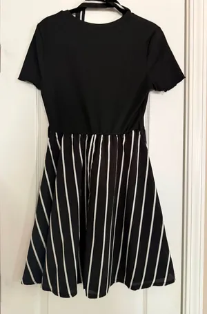 Dress thumbnail 1