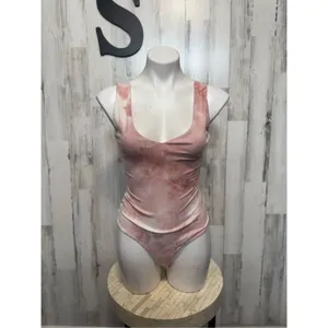 Pink bodysuit thumbnail 2