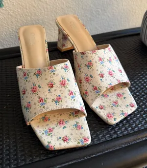 Cider Floral heels thumbnail 1