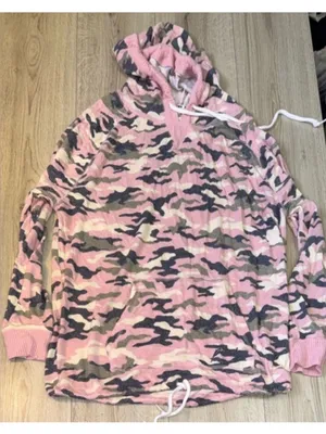 Victoria’s Secret pink camo camouflage hoodie sweatshirt hooded sweater thumbnail 1