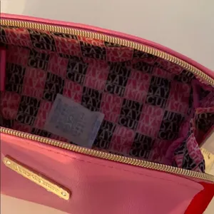 Juicy Couture makeup bag thumbnail 4