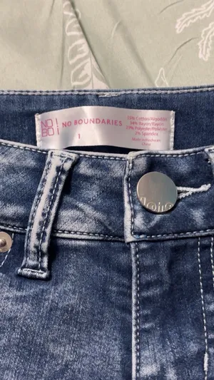 Shorts No Boundaries thumbnail 3