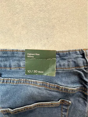 Wild Fable Women’s Size 10 Highest Rise Skinny Distressed Jeans Medium Wash thumbnail 6