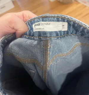 Garage Wide-Leg Jeans thumbnail 3