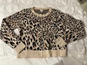 Cheetah print cardigan thumbnail 1