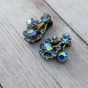 Vintage Clip On Earrings Iridescent Blue - Heavy Tarnish thumbnail 4