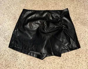 Windsor Faux Leather Skirt thumbnail 1