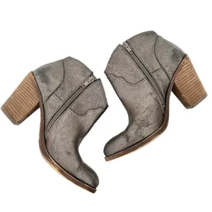 Lucky Brand Bronze Metallic Leather Booties Sz 7 thumbnail 11