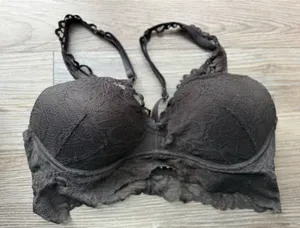 PINK‎ Victoria's Secret Black Lace Lightly Lined Bralette Bra Size Large thumbnail 1