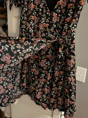 Floral Romper thumbnail 4