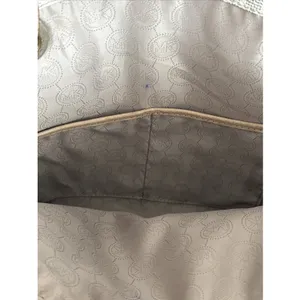 Michael Kors - Jet Set Signature - Vanilla Tote Bag thumbnail 7