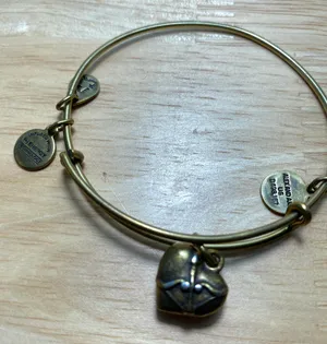 Heart Bracelet thumbnail 4