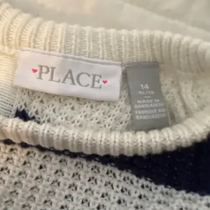 navy and white sweater- worn once great conditions thumbnail 2