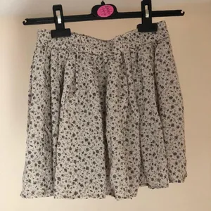 Brandy Melville Mini Skirt thumbnail 2