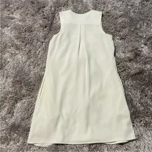 Trina Turk Arleen Dress in a size 4 thumbnail 7