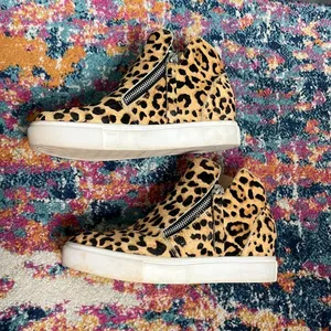 Steve Madden Caliber Leopard Wedge Sneaker Bootie size 6 Mobwife thumbnail 5