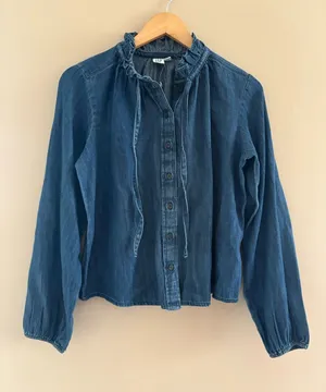 Gap Relaxed Denim Top Size XS 100% Cotton Long Puff Sleeve Button Front Preppy thumbnail 1