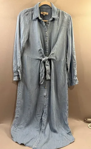 Loft size 6 button down chambray Shirt Dress midi fall style women’s thumbnail 1