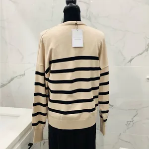 Soft comfy crewneck sweater 🌼🌼NWT Black thumbnail 4