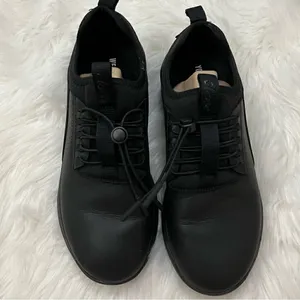 Clove Core Classic All Black Option M/7.5 W/9 thumbnail 4