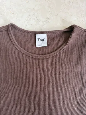 Aritzia TNA Tank Crop thumbnail 2