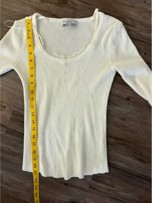 Sweet Rain Women’s White Lace Trim Henley Long Sleeve Top M thumbnail 4