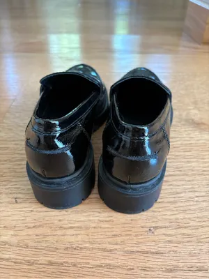 Geox Black Patent Leather Loafers thumbnail 3