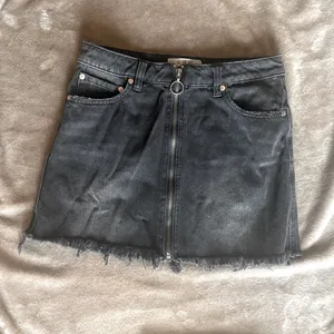 Free People Haven Black Denim Jean Mini Skirt Zip Up Coachella Festival size 26 thumbnail 2