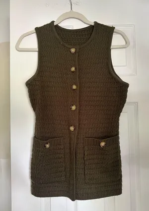 Sweater Vest Amazon Knit thumbnail 1