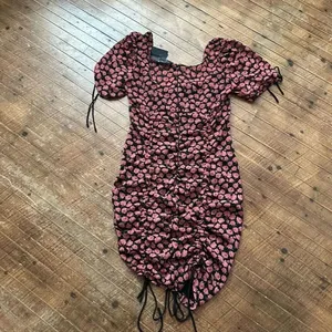 Dress Foram rose floral NWT ruched tie bodycon M mini dress thumbnail 4