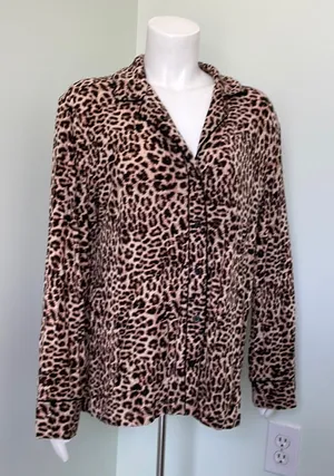 Soma Pajama Top Sleep Shirt Leopard Button Down L thumbnail 1
