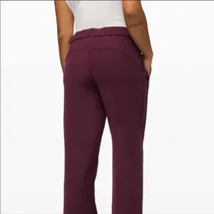 Lululemon On the Right Track Track Pants thumbnail 14