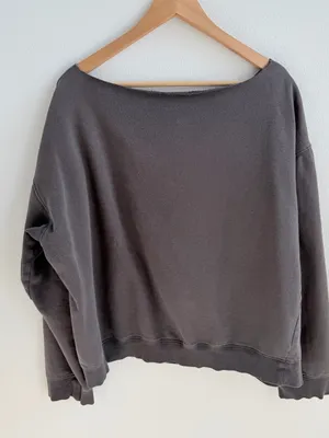 Minnesota university gray off-the-shoulder sweatshirt thumbnail 9
