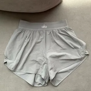 Alo Yoga Match Point Short Lunar Grey XS thumbnail 2