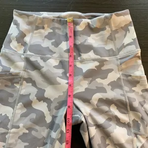 Yogalicious Lux Camo Leggings High Waist Pockets Athleisure Activewear‎ Size S thumbnail 6