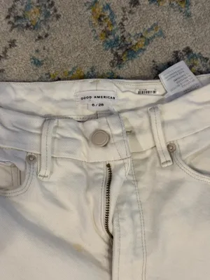 Good American White Jeans thumbnail 3