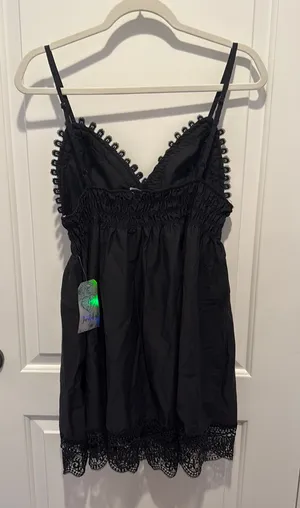 Justify Black Mini Dress size L thumbnail 1