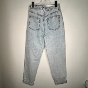BDG High Rise Mom Jeans Size 29 thumbnail 4