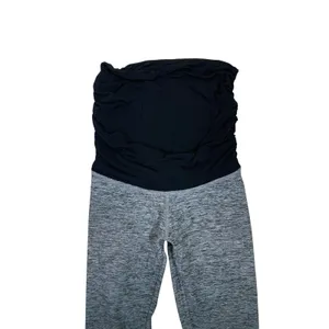 Beyond Yoga Beyond The Bump Ombre Maternity Leggings Black‎ Gray XS thumbnail 2