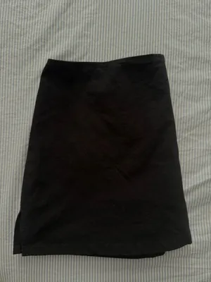 Princess Polly Black Skirt with Shorts Size 10 thumbnail 3