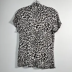 Ann Taylor Black White Abstract Pebble Print Surplice Wrap Front Top Large thumbnail 2