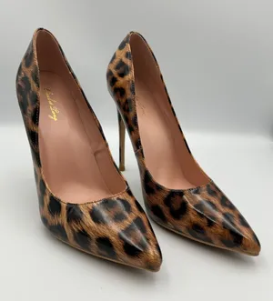 Elisabet Tang Leopard Print Stiletto Pumps - 4.3/4" High Heel Women's Size 9 thumbnail 1